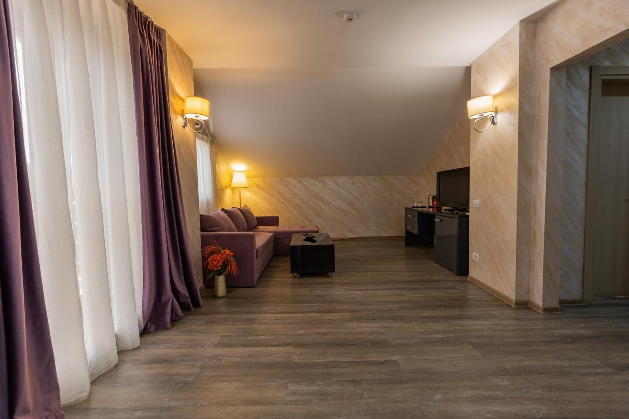 Hotel Corvaris Bukarest Exteriör bild